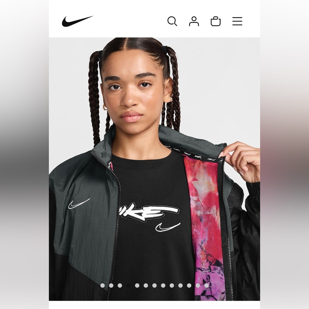 Nike Sportswear Breaking Windrunner ft Futura